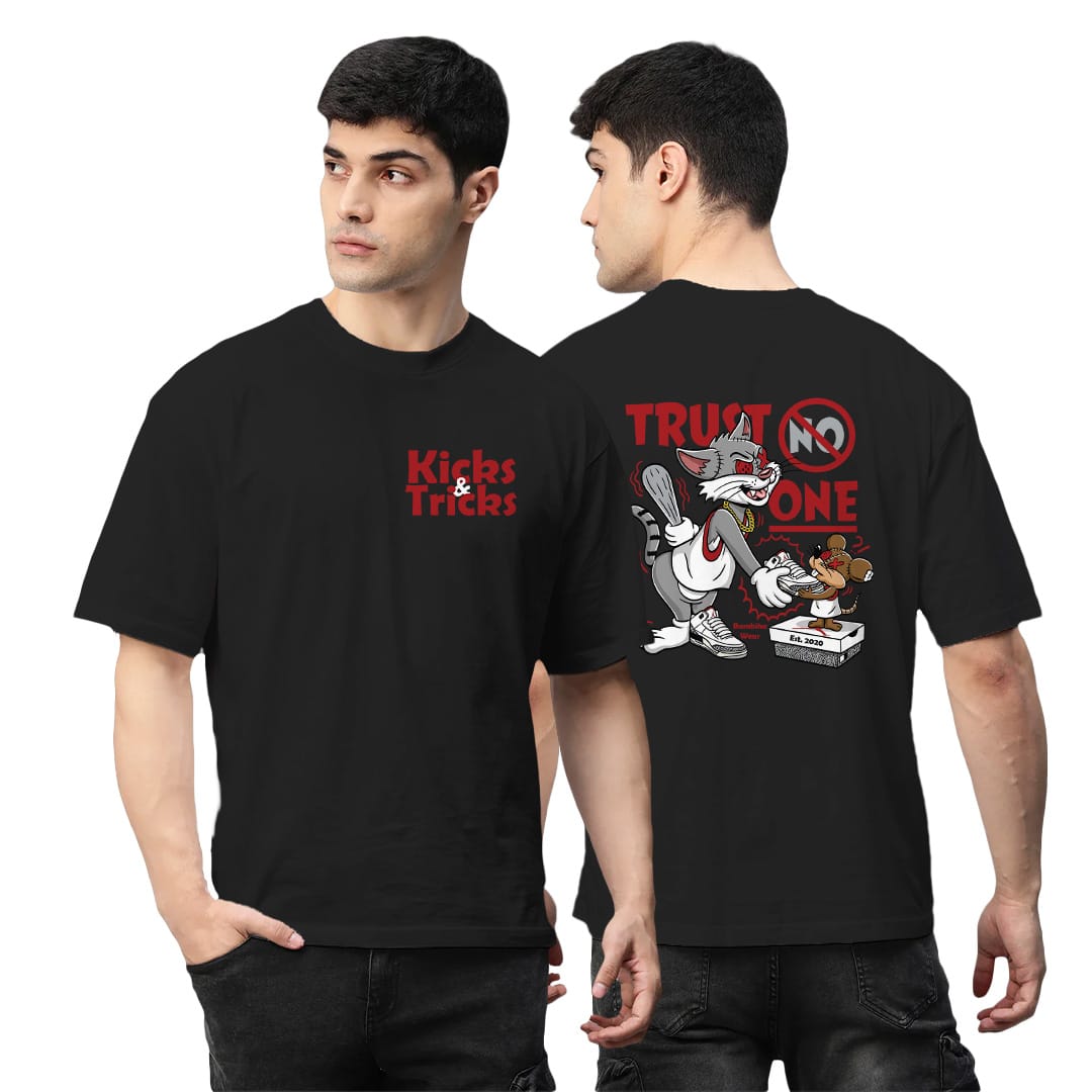 Kicks & Tricks Oversized T-Shirt